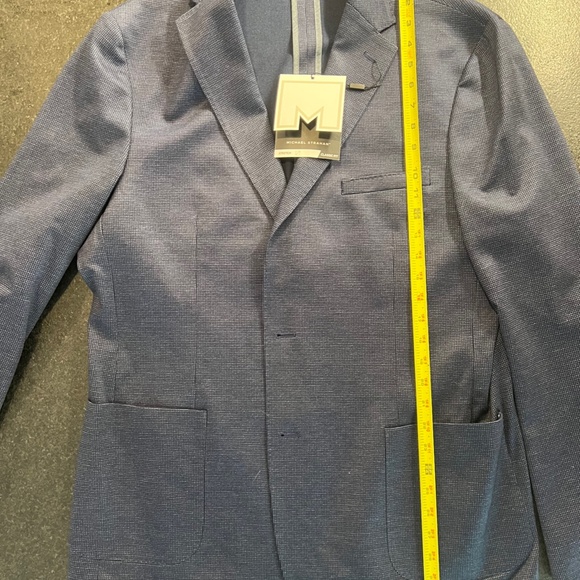 Michael Strahan Classic Fit Houndstooth Sport Coat - Picture 3 of 5